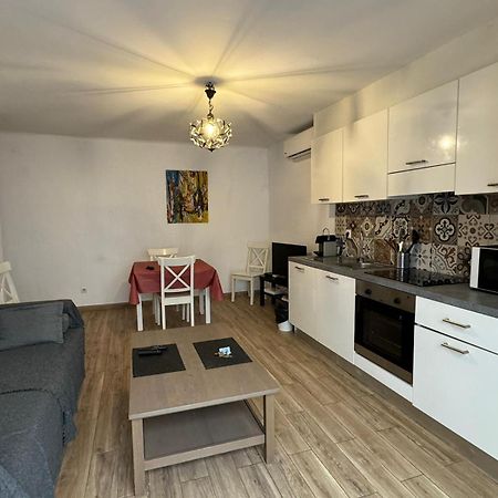 Cosy Poullan, 2-Bedroom Apartment, 200 M From The Beach Nice Exteriér fotografie